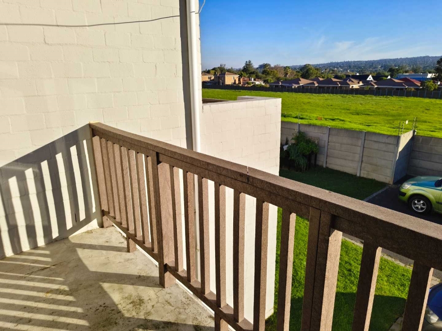 To Let 2 Bedroom Property for Rent in Sonstraal Heights Western Cape